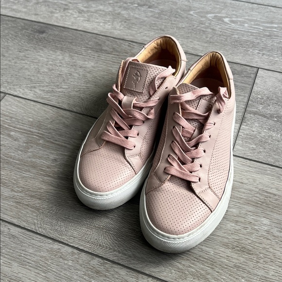 Greats made in Italy Pink leather Perforated Royale Women's Sneakers 6 - Picture 2 of 9